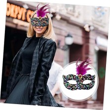 Ynt İthalat Siyah Kadife Üzeri Rengarenk Payetli Pullu Pembe Tüylü Pembe Taşlı Parti Maskesi 19x21 Cm