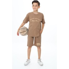 Trendimizbir Erkek Çocuk Arabalı Yazı Baskılı Şortlu Takım