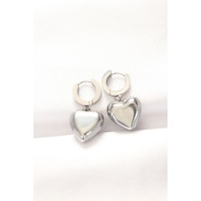 Callerrons Accessories  316L Çelik Gümüş Renk Bombeli Kalp Tasarımlı Küpe - EBJ240521W24196