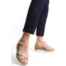 Tamdabu Ayakkabı  Deri Bej Anatomik Taban Comfort Kadın Sandalet TMD2060