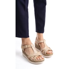 Tamdabu Ayakkabı  Deri Bej Anatomik Taban Comfort Kadın Sandalet TMD2060