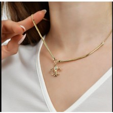 By Milo Jewellery Tasarım Zambak Altın Kolye