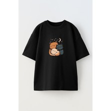 Nmg Tekstil Unisex Siyah Oversize Pamuk Huzurlu Üç Kedi Baskılı Örme T-Shirt