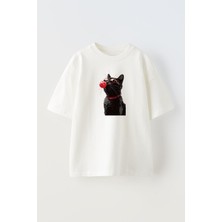 Nmg Tekstil Unisex Beyaz Oversize Pamuk Kırmızı Sakızlı Kedi Baskılı Örme T-Shirt