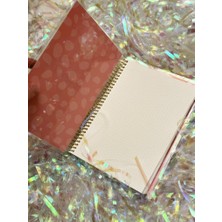 Victoria's Jurnals Altın Renkli Metal Sip. Defter 3286