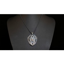 Emren Jewelry 925 Ayar Gümüş Taş Süslemeli Aslan Erkek Kolye