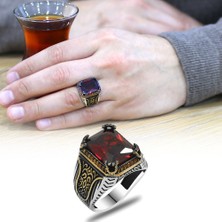 Gümüş Hediye Al Baget Kesim Kırmızı Zirkon Taşlı Yanları Gotik Süslemeli 925 Ayar Gümüş Erkek Yüzük