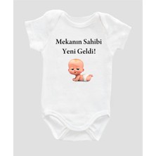 Outdoor One Özel Tasarım Mekanın Sahibi Yeni Geldi Baskılı Bebek Body Beyaz Badi Zıbın ZBN008