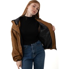 First Stops Kadın Taba Kapüşonlu Su ve Rüzgar Geçirmez Cepli Içi Astarlı Oversize Mevsimlik Yağmurluk
