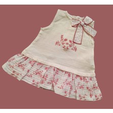 Babydola Fiyonklu Çiçek Detaylı Yüzde Yüz Pamuk Kız Bebek Elbise