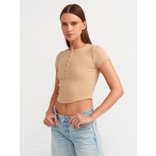 Dilvin 30938 Düğme Detaylı Crop Top-Bej