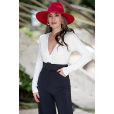 Styleboom X Peraluna DEVON BODYSUIT V Yaka Uzun Kol Alttan Çıtçıtlı Kadın Triko Body - Ekru