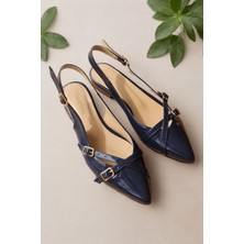 Pably Lacivert Rugan ( 2 cm Topuklu ) Sivri Burun Ayakkabı