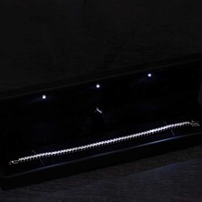 Mevafa Gümüş Işıklı Kutulu 4 mm Beyaz Taşlı Su Yolu Kadın Bileklik