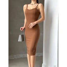 Rengamoda Kadın Askılı Göğüs ve Sırt Dekolteli Krep Kumaş Elbise (Renkli)