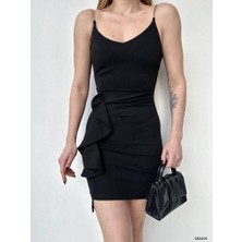 Rengamoda Kadın Zincir Askılı Volan Detaylı Mini Krep Kumaş Elbise (Renkli)