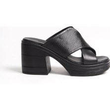 Tamdabu Ayakkabı Deri Siyah 10 cm Platform Ortopedik Çapraz Kadın Terlik TMD202491