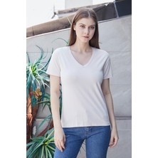 Jument Kadın V Yaka Kısa Kol Likralı Span Kumaş Şık T-shirt Bluz-Şampanya