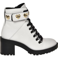 Love Moschino Beyaz - Siyah Kadın Bot JA24387G0HIA0100