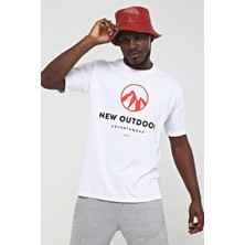 New Outdoor Large Logo T-Shirt Beyaz