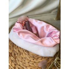 Makyaj Çantası Beyaz Peluş Toz Pembe Saten