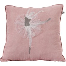 Almila Kırlent Ballerina No:01