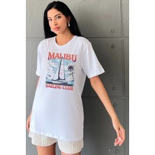 Blah Malibu Baskılı Yapay Zeka Tasarımı Ekolojik Penye Oversize %100 Pamuk Kadın T-Shirt