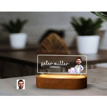 Bk Gift Kişiye Özel Isimli Eczacı Karikatürlü LED Işıklı Akrilik Masa Isimliği-2, Ofis Dekoru, Mesleki Hediye, Ofis Hediyeleri