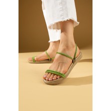 Pembe Potin Parlak Taşlı Ince Bantlı Hasır Taban Comfort Kadın Sandalet 020-755-24