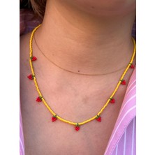 ByMerve BYM478 Tasarım Zarif Günlük Çilekli Sarı Kadın Kız Çocuk Boncuk Kolye