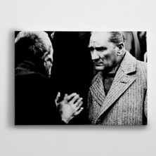 Dekolata Atatürk Vatandaşı Dinlerken kanvas Tablo