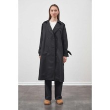 Mevra Tokalı Oversize Trenchcoat  Siyah