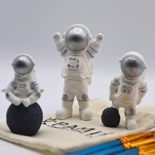 Pamir Candles Astronot 3'lü Set Biblo Dekorasyon-El Yapımı-Masa Boy