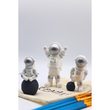 Pamir Candles Astronot 3'lü Set Biblo Dekorasyon-El Yapımı-Masa Boy