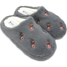 Shoemio Karla Nakışlı Kadın Ev Terliği