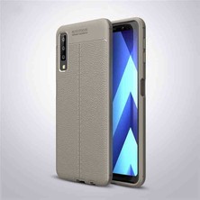 Kilifolsun - Galaxy A7 2018 Uyumlu Kılıf Deri Görünümlü Auto Focus Karbon Niss Silikon Kapak