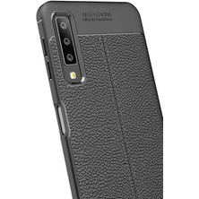 Kilifolsun - Galaxy A7 2018 Uyumlu Kılıf Deri Görünümlü Auto Focus Karbon Niss Silikon Kapak