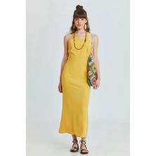 Clandestino Arkası Çapraz Yırtmaçlı Diz Altı Elbise Hardal