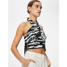 Koton Halter Yaka Üst Crop Çapraz Bağlamalı Soyut Desenli Viskoz Kumaş Bol Kalıp