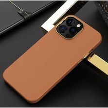 KCR Iphone 13 Pro Uyumlu Deri Görünümlü Metal Kamera Çıkıntılı Sert Natura Kapak