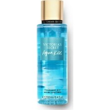 Victoria's Secret Bare Vanilla-Aqua Kiss Vücut Spreyi Ikili Set