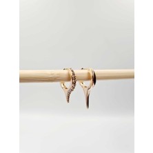 Yugen Concept Gold Kaplama Asimetrik Kılıç Halka Küpe