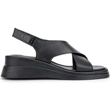 Tamer Tanca Kadın  Deri Siyah Deri Topuklu Sandalet 878 1118 Bn Sndlt Y24 Sıyah Dr