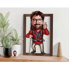 Bk Gift Kişiye Özel Erkek Gezgin Karikatürlü 3D Ahşap Tablo-1, Sevgiliye Hediye, Arkadaşa Hediye, Doğum Günü Hediyesi