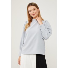 Lêvi D'or Gri Omuz İşlemeli Şifon Bluz