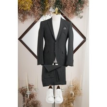 Akçaylar Slimfit Çizgili Mono Yaka Çift Yırtmaçlı Likralı Jogger Takım Elbise