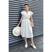 Giyimmasalı Fisto Kumaş Kruvaze Yaka Elbise - Beyaz