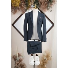 Akçaylar Slimfit Çizgili Mono Yaka Çift Yırtmaçlı Likralı Jogger Takım Elbise