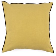 Vanelli Home Global Etnik Siyah Overloklu Açık Sarı Keten 50x50 cm Kare Kırlent Kılıfı