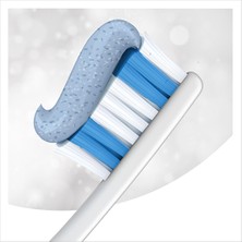 Colgate Optic White Anında Beyazlık Diş Macunu 50 ml